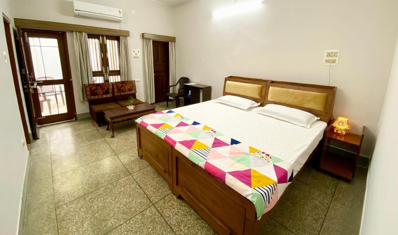 Garden View Residency Bed and Breakfast Lucknow Buitenkant foto
